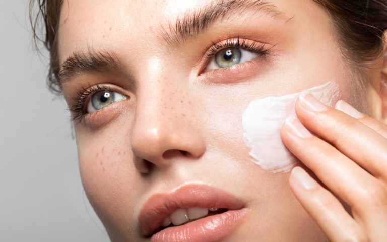 BEST HYDRATING FACE CREAMS TO TRY IN 2020: LUX LIST