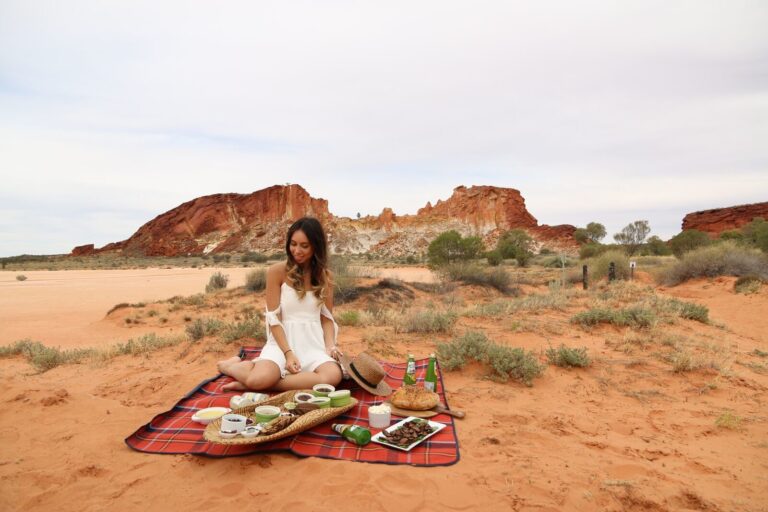 Picnic at Rainbow Valley