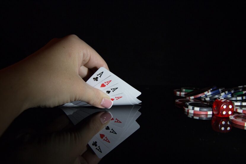 cards-6756531_1280