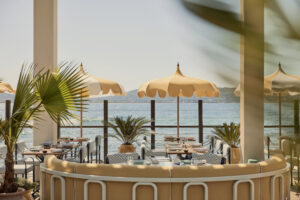 MM 26 Beauvallon Sur Mer lounge