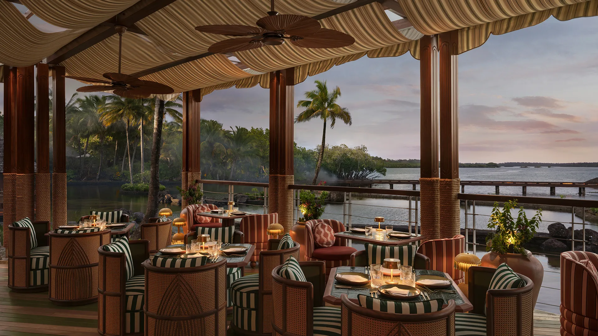 Four Seasons Mauritius dining