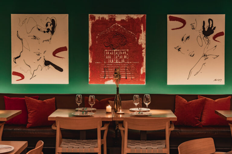 Tierra Brava: Cuando un Restaurante Decide Ser Exactamente lo Que Siempre Quiso Tierra Brava Barcelona