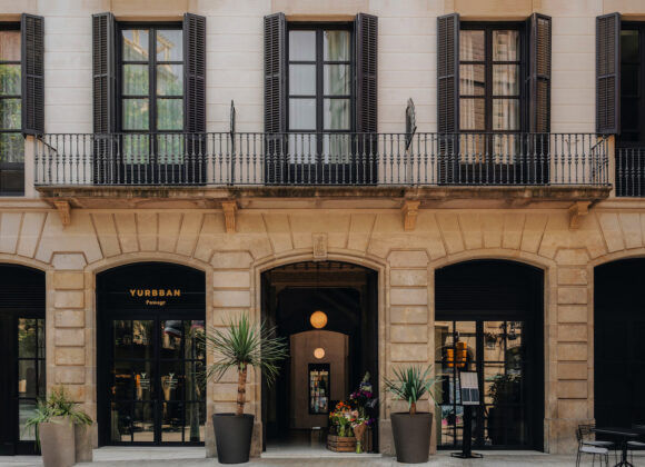 Yurbban Passage Barcelona